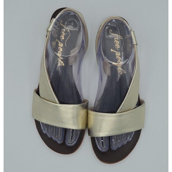 Free People Women’s Under Wraps Slip On Sandal Flat Gold Sz 7.5-8 /  EU 38 Shoes - Picture 3 of 7